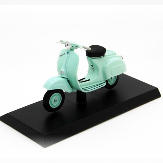 Machetă moto Magazine Models [1:18] - Vespa 1963 50 - White-Green